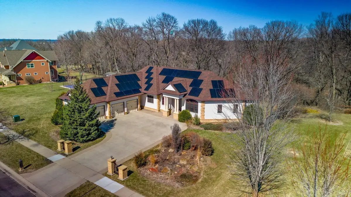 221 Woodhill Court, Mankato, MN 56001 - Image #1