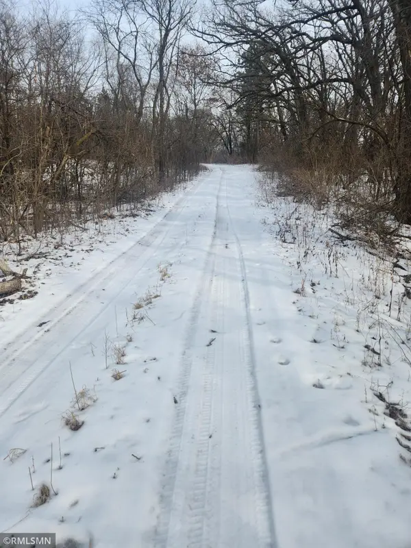 18290 Clayton Avenue, Hastings, MN 55033