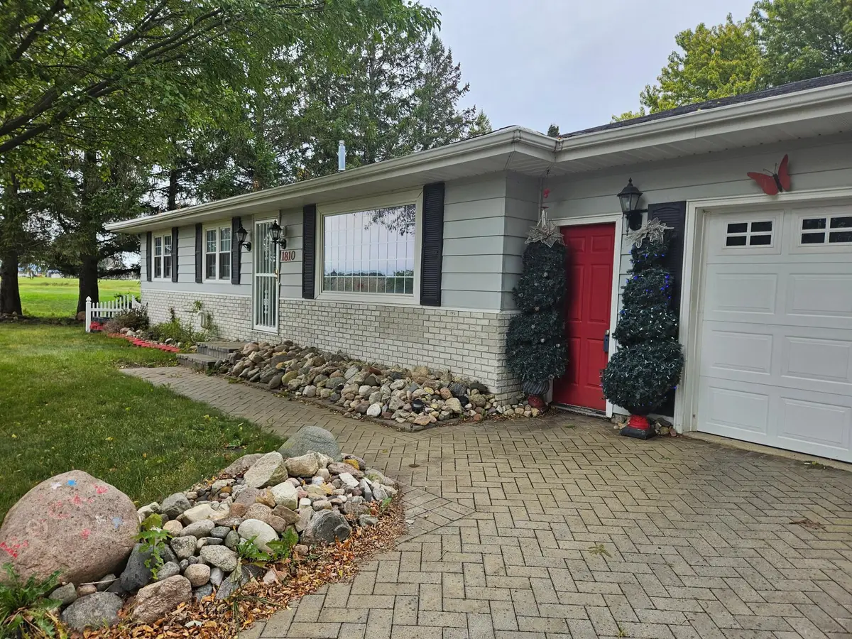 1810 Michaelle Lane, Albert Lea, MN 56007 - Image #1