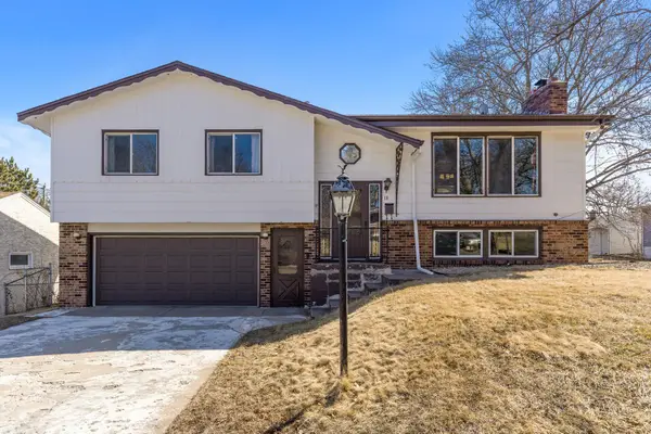 18 Michael Street, Saint Paul, MN 55119