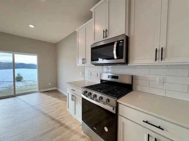 8337 Brumby Trail, Woodbury, MN 55129 - Image #2