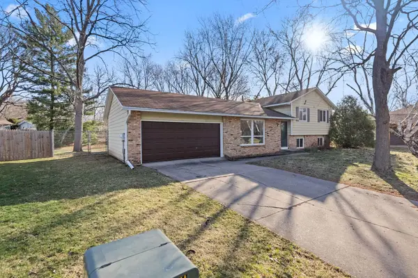 2356 Driftwood Lane, Stillwater, MN 55082