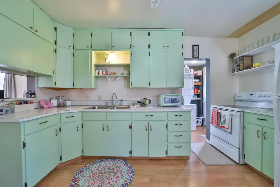 307 Leslie Avenue W, Clarissa, MN 56440 - #3