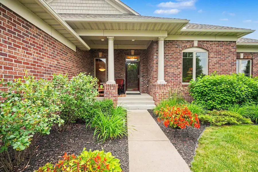 63 E Canyon Drive, Hudson, WI 54016 - #2