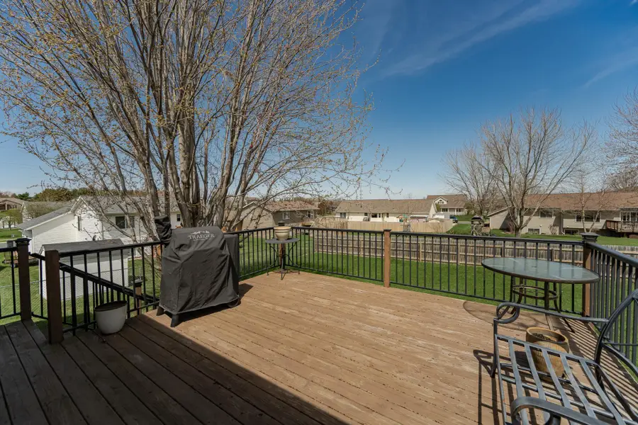 414 8th Street Nw, Dodge Center, MN 55927 - Image #3