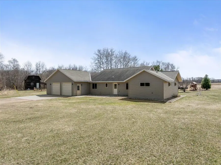 33395 464th Street, Motley, MN 56466 - Image #2
