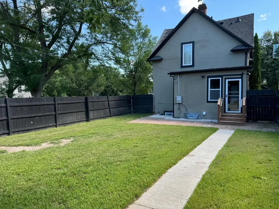 3557 Dupont Avenue N, Minneapolis, MN 55412 - #3