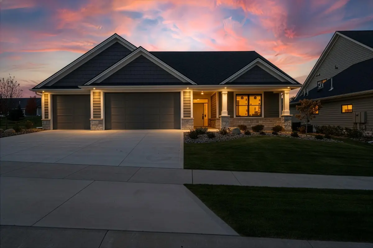 2657 Scenic Point Drive Sw, Rochester, MN 55902 - #1