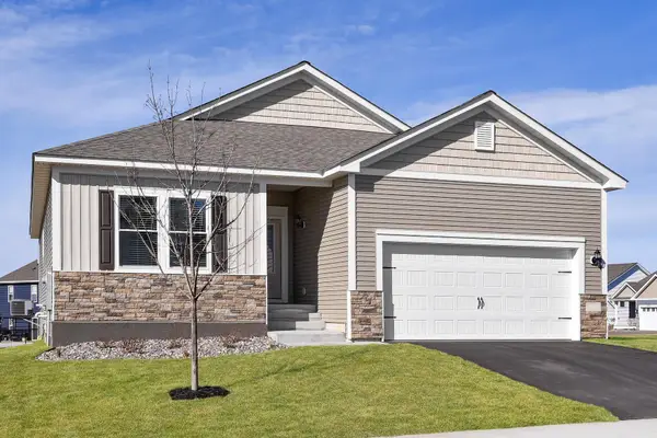 10213 Twin Lakes Parkway Nw, Elk River, MN 55330