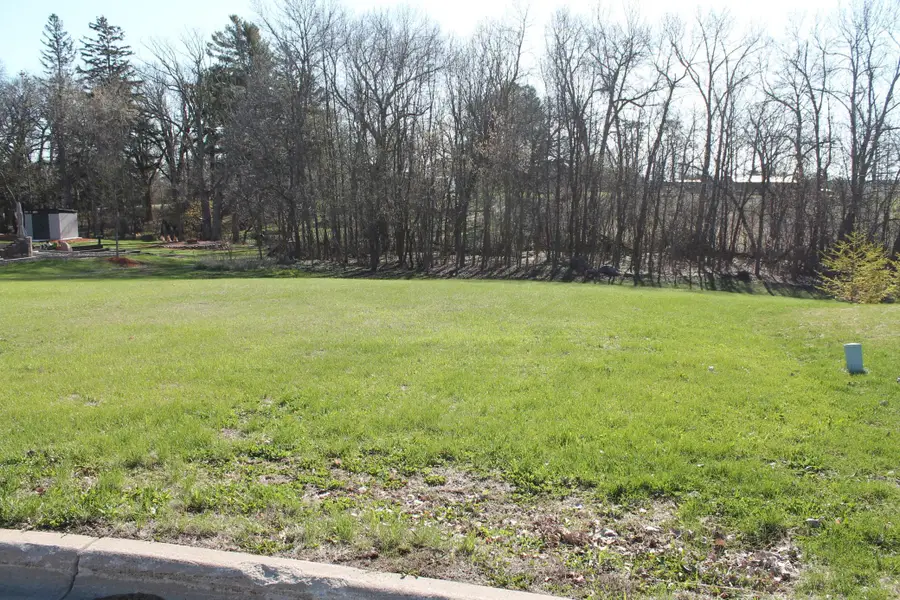 905 Orchard Heights Court, Faribault, MN 55021 - Image #3