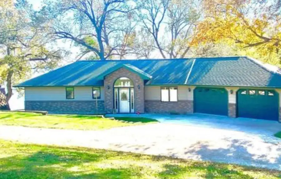 79317 355th Street, Clinton, MN 56225 - Image #2