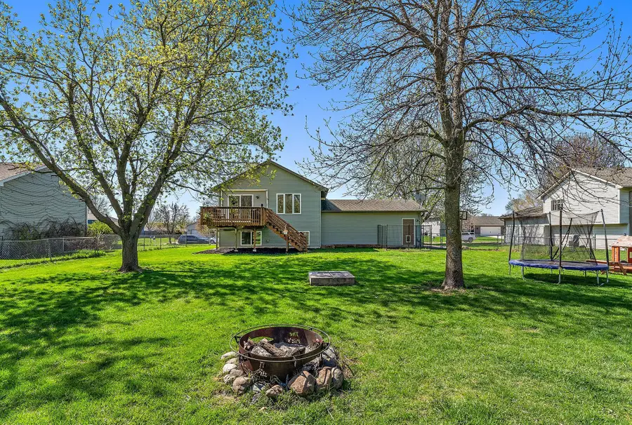 615 W 11th Street, Rush City, MN 55069 - #2