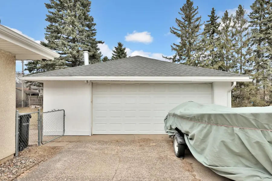 2121 Mapleview Avenue, Saint Paul, MN 55109 - #3