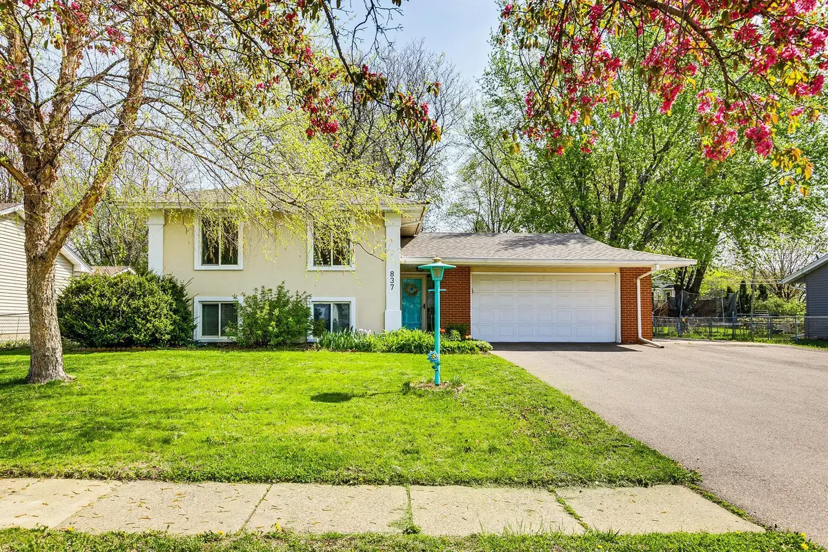 837 Cortland Drive, Apple Valley, MN 55124 - #1