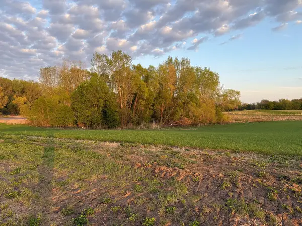 7981 207th Street E, Prior Lake, MN 55372