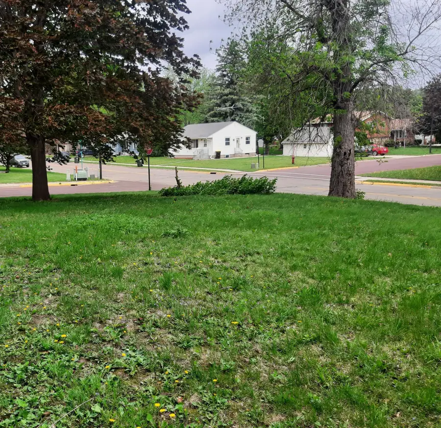 800 10th Avenue N, Saint James, MN 56081 - Image #2