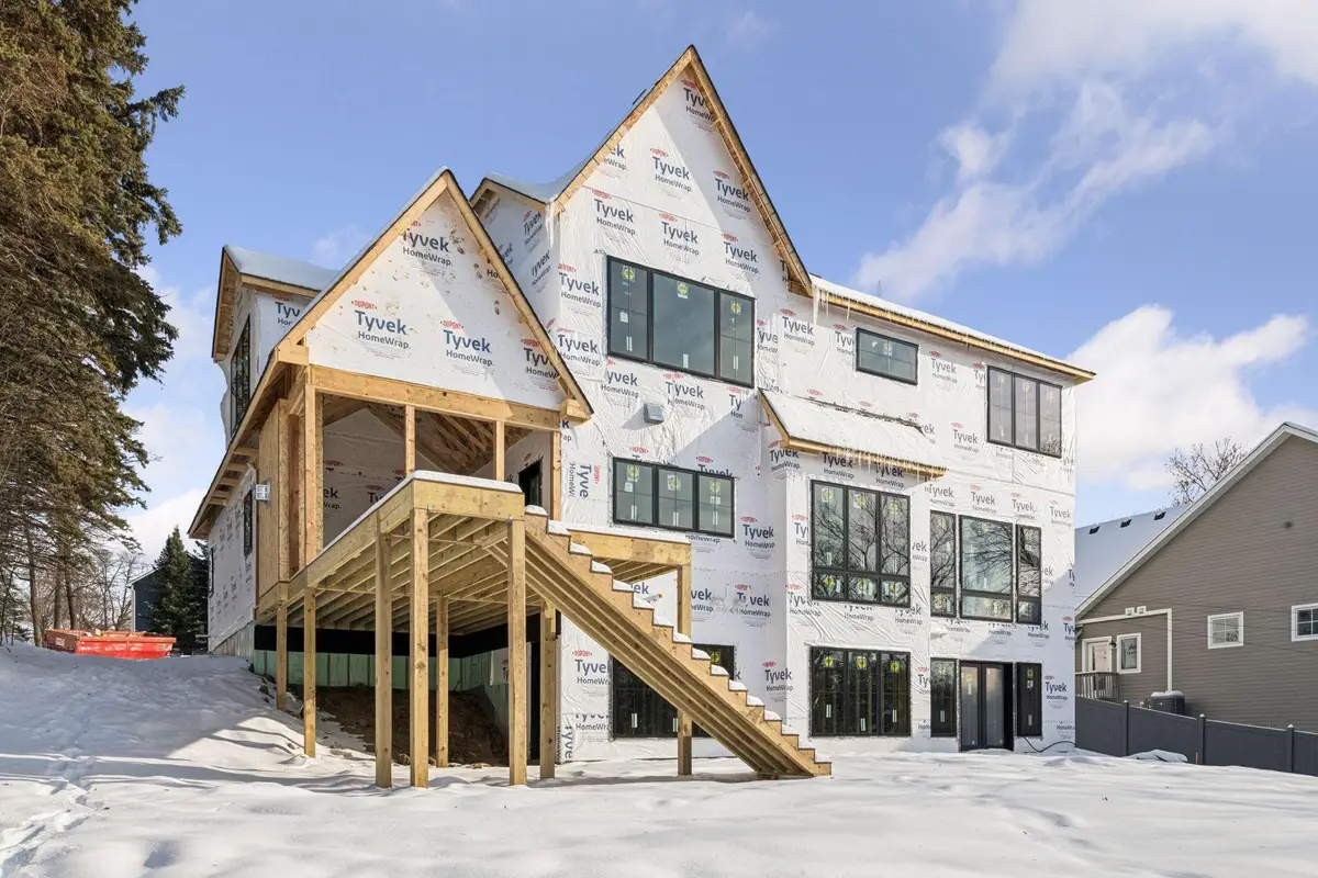 105 Queensland Lane N, Minneapolis, MN 55447 - Image #1