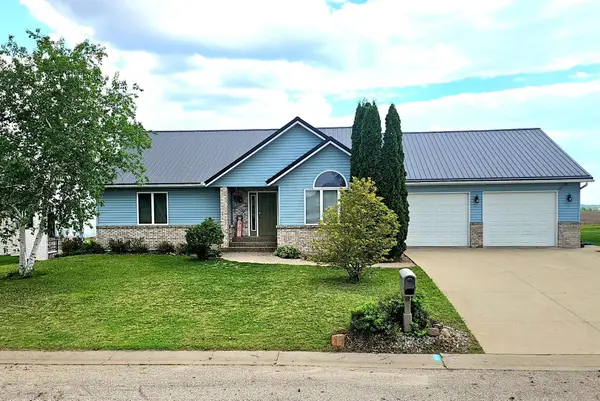 213 Park Drive, Lewiston, MN 55952