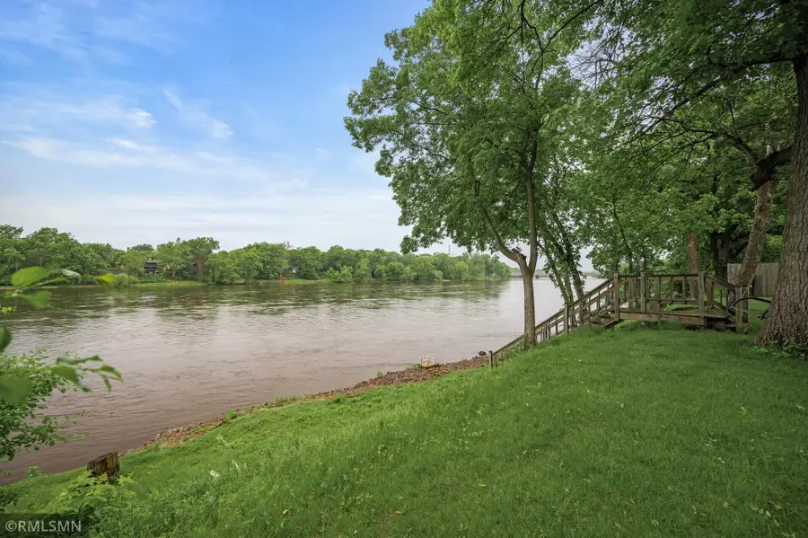 8456 Mississippi Boulevard Nw, Coon Rapids, MN 55433 - Image #2