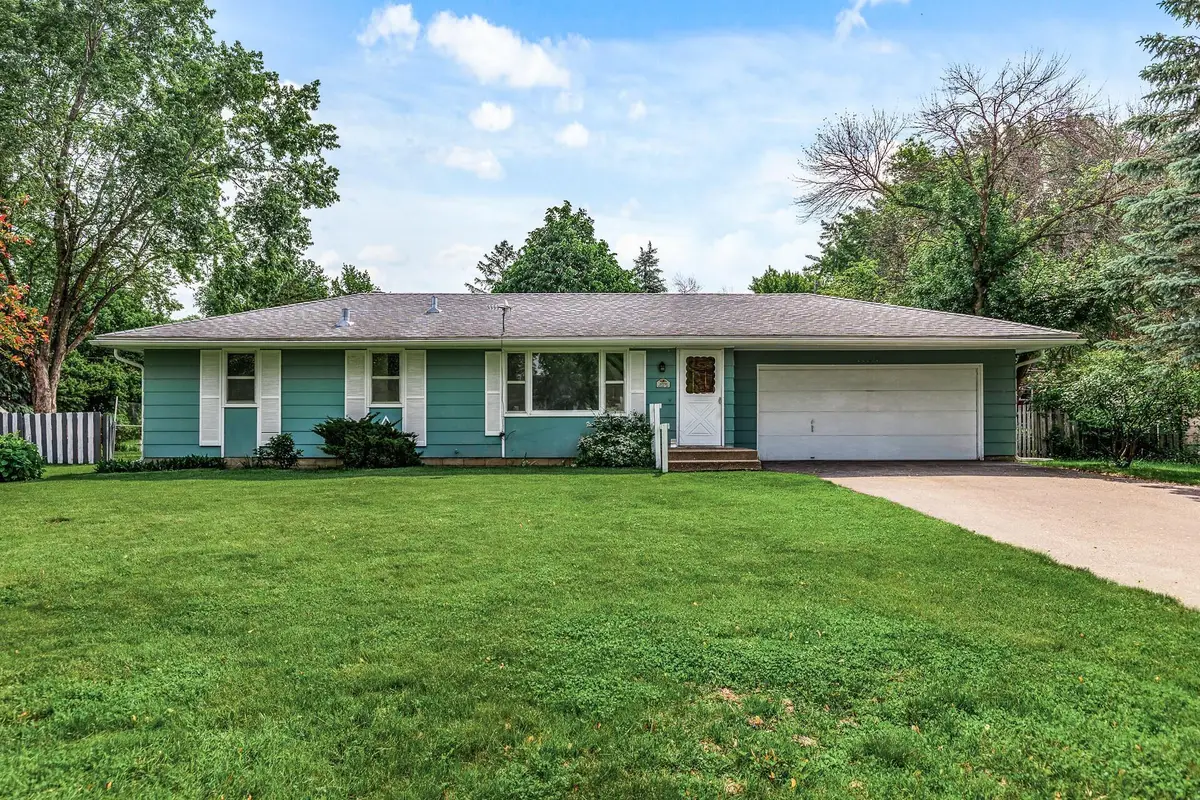 20550 Iceland Avenue, Lakeville, MN 55044 - #1