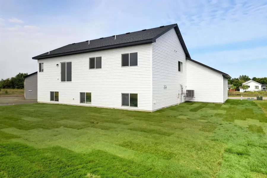 4653 8th Street Ne, Saint Cloud, MN 56304 - Image #3