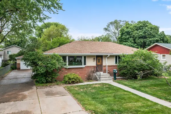 5807 Aldrich Avenue N, Minneapolis, MN 55430