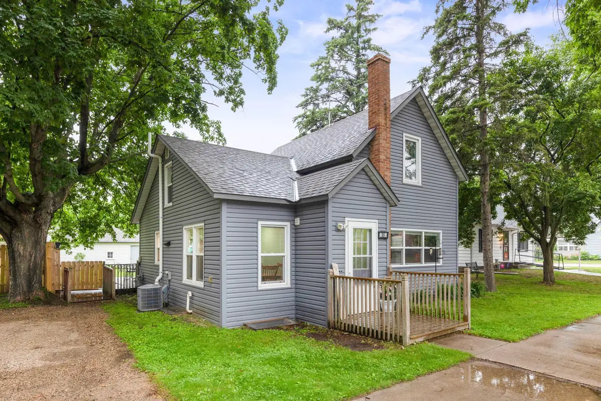 35 Hickory Street N, Lester Prairie, MN 55354 - Image #1