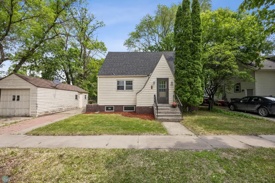 310 10th Street S, Moorhead, MN 56560 - #3