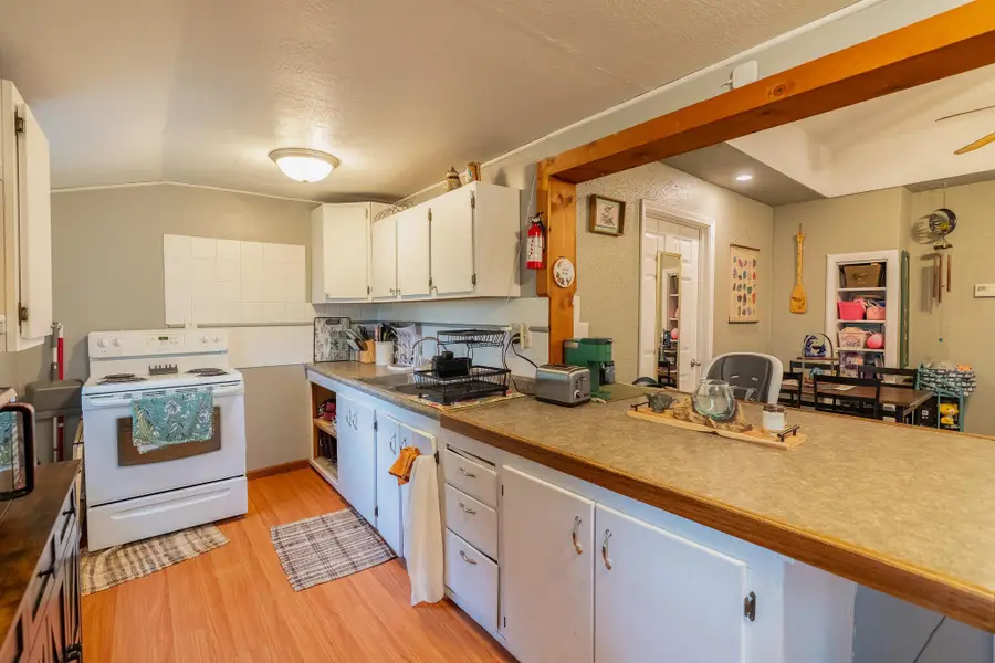 301 1st Street E, Vernon Center, MN 56090 - Image #3