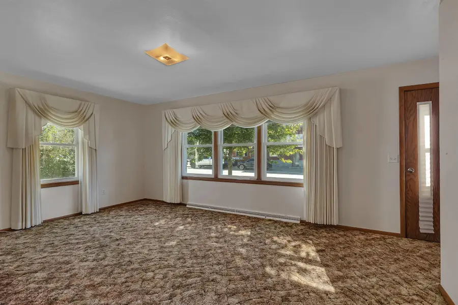 148 Main Street W, Richmond, MN 56368 - Image #2