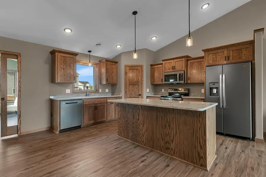 212 Woolgrass Way, Avon, MN 56310 - #3