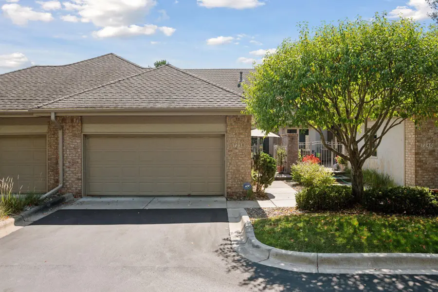 7238 Lewis Ridge Parkway, Minneapolis, MN 55439 - #3