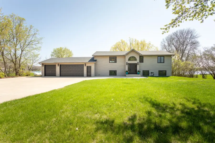 5123 Green Meadow Road Se, Osakis, MN 56360 - Image #2