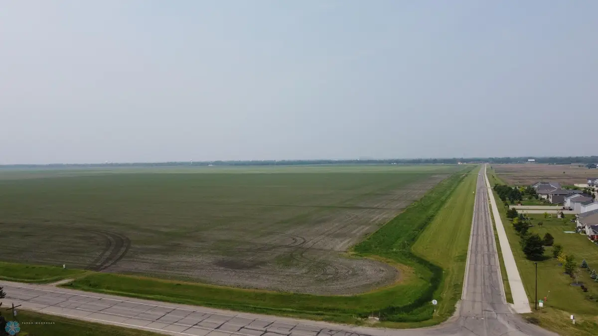 NA Na, Moorhead, MN 56560 - #1