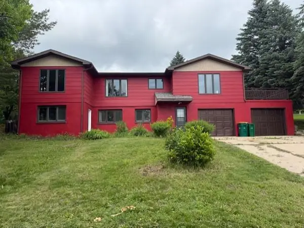 103 Circle Drive, Jackson, MN 56143