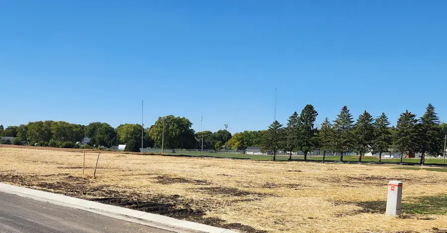 405 4th Street Se, Hayfield, MN 55940 - #2