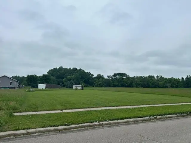 1103 Esther Circle, Marshall, MN 56258 - Image #1