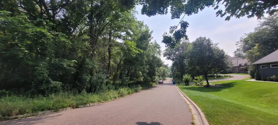 4893 Woodhurst Lane, Minnetonka, MN 55345 - Image #2