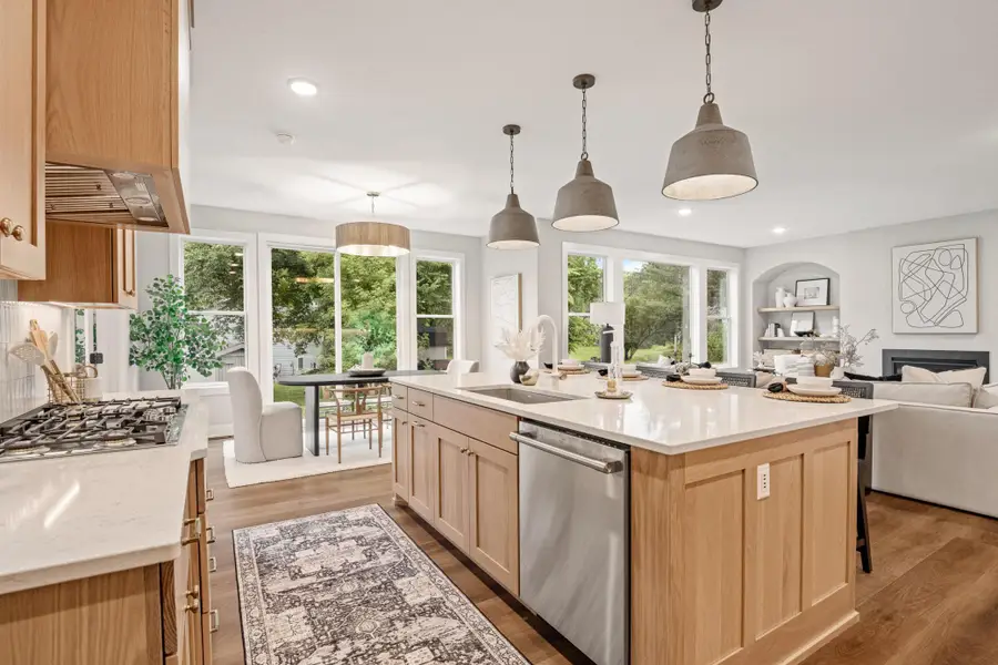 449 Bear Court, Vadnais Heights, MN 55127 - Image #2