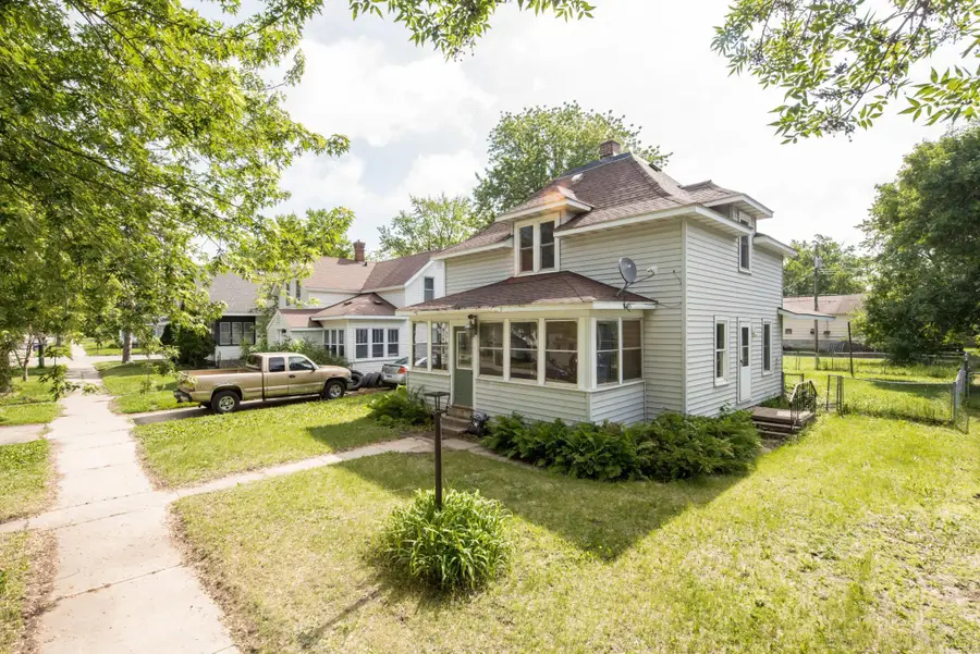 610 2nd Street Sw, Wadena, MN 56482 - #3