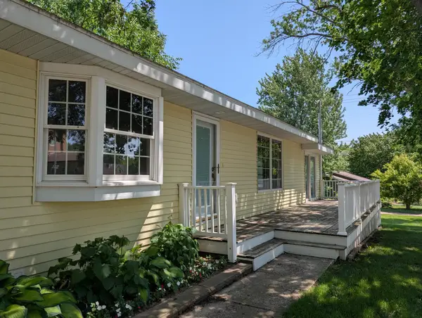 121 W Rowena Street, Ivanhoe, MN 56142