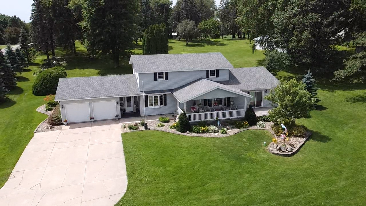 11 Westridge Avenue Sw, Byron, MN 55920 - Image #1