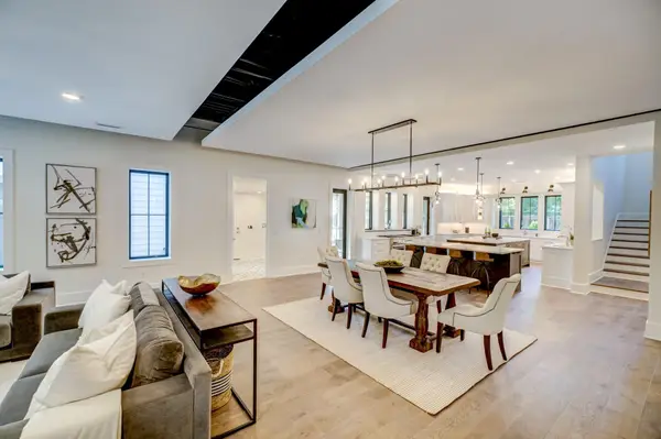 809 5th Street N, Stillwater, MN 55082