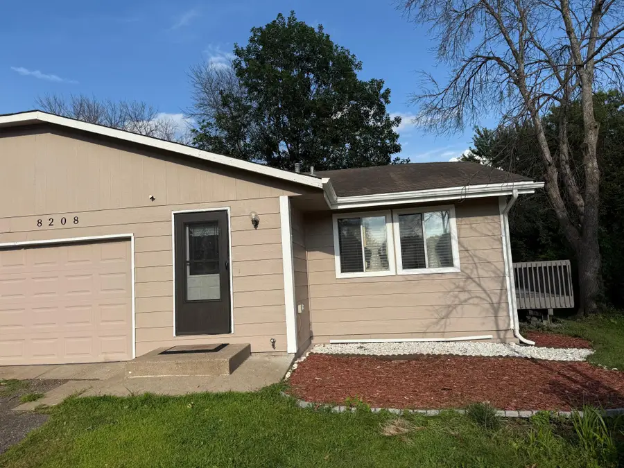 8208 Halifax Court N, Brooklyn Park, MN 55443 - Image #2