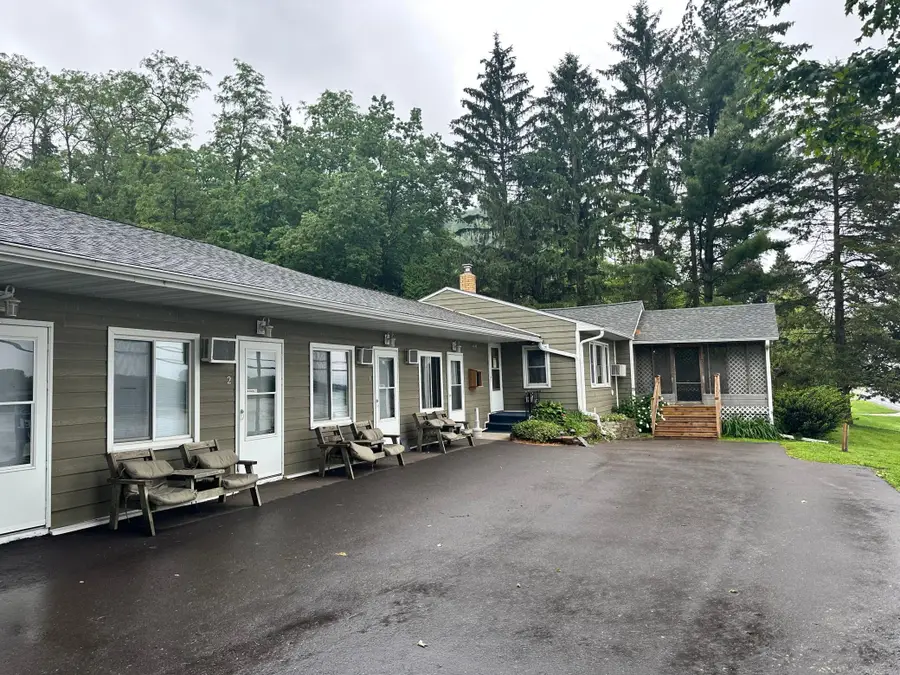 240 N State Road 35, Alma, WI 54610 - #3
