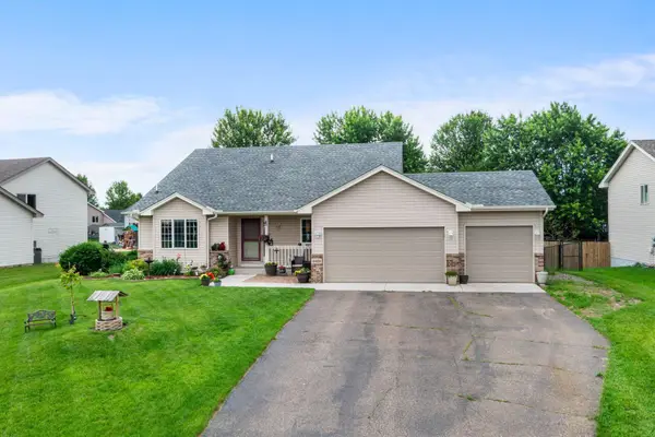 4484 231st Avenue Nw, Saint Francis, MN 55070