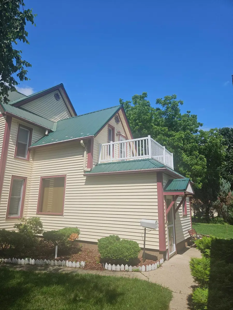 442 Cleveland Avenue W, Winnebago, MN 56098 - Image #2