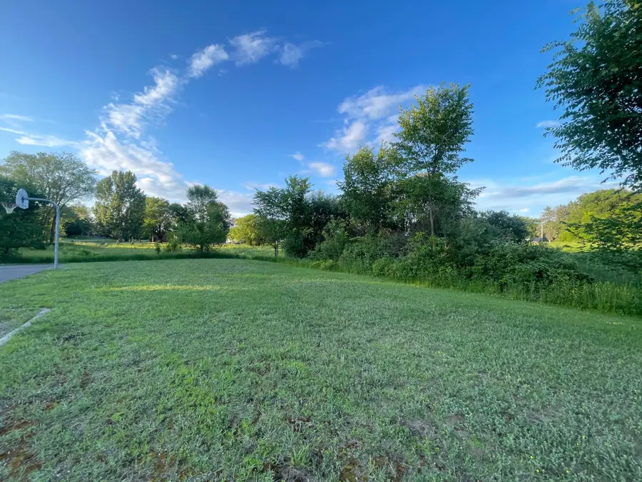 900 6th Avenue Ne, Little Falls, MN 56345 - #2