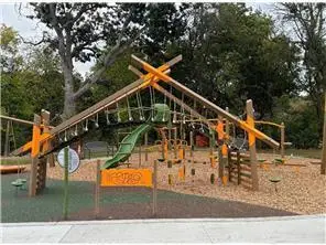 2180 Eustis Street, Saint Paul, MN 55113