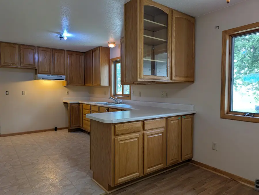 175 E 4th Street, Cottonwood, MN 56229 - Image #3